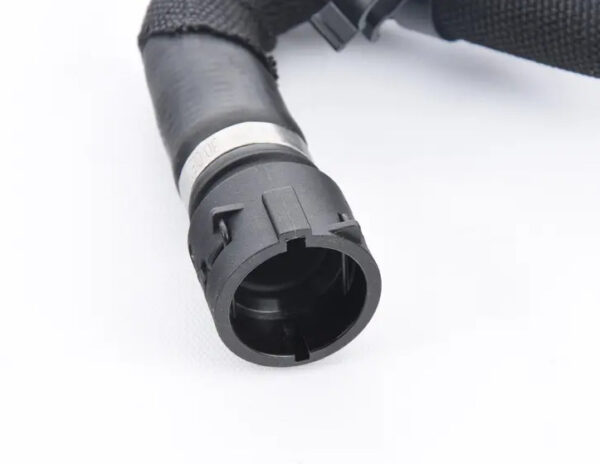AUDI Q7 4L Coolant Hose With Quick Release Coupling 7L8121073C ORIGINAL - Image 3