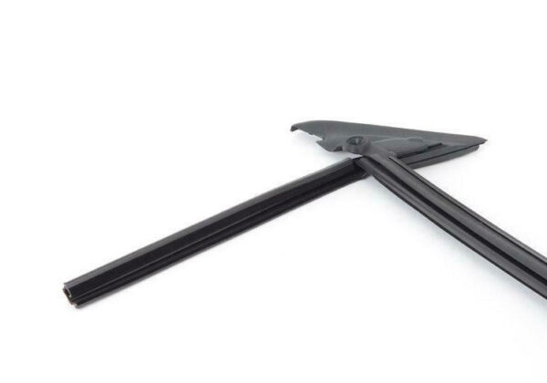 AUDI TT 8J Front Right Door Window Aperture Inner Seal 8J0837480J ORIGINAL - Image 3