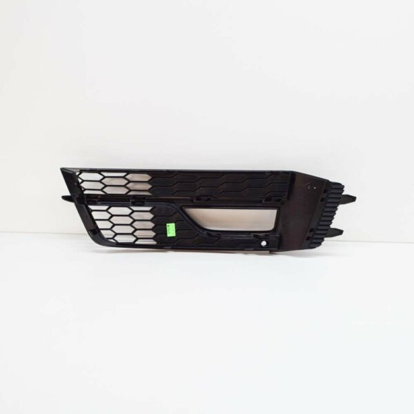 AUDI A4 B8 S4 Fog Light Grill Front Left 8K0807681Q01C ORIGINAL - Image 3