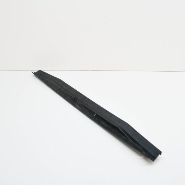 AUDI A4 B7 Radiator Lower Air Guide 8E0121292AB ORIGINAL - Image 2