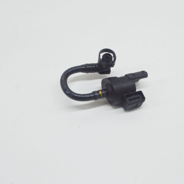 AUDI A8 4N Purge Valve 06E133781N ORIGINAL - Image 2