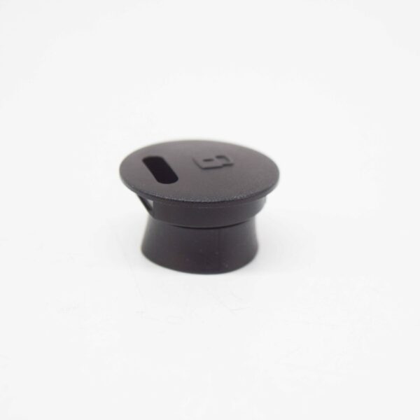 AUDI A4 B7 Door Panel Plug Bung 4F08688194PK ORIGINAL - Image 4