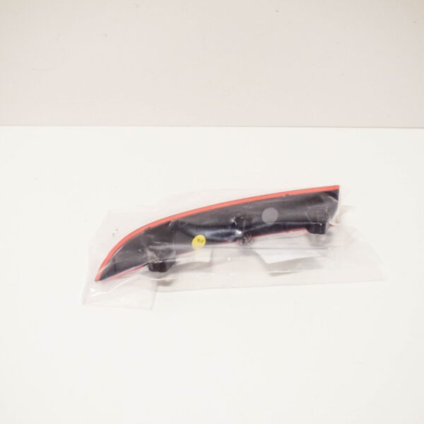 AUDI A4 8W B9 Rear Bumper Right Reflector 8W0945106AB ORIGINAL - Image 3