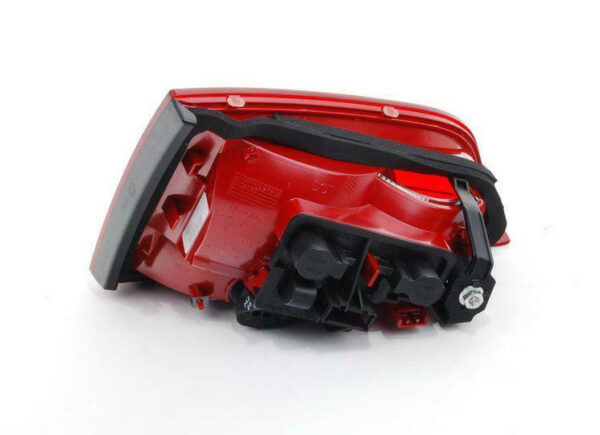 AUDI A4 B8 Rear Right Inner Tail Light 8K5945094E ORIGINAL - Image 3