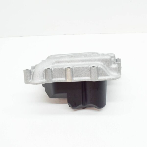 AUDI A4 B7 Cylinder Block Ventilation 06E103772C ORIGINAL - Image 2