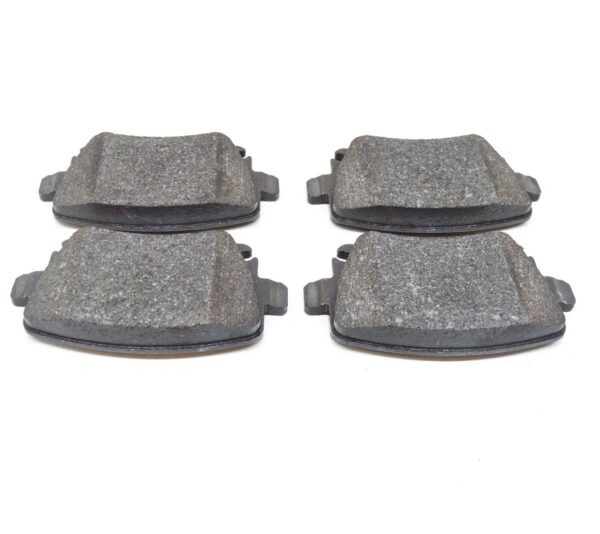 Audi A3 8P Rear Brake Pad Set 1K0698451P ORIGINAL - Image 2