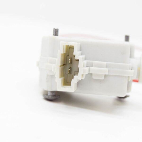 AUDI A4 B7 Fuel Filled Flap Throttle Control Element 8E0810773C ORIGINAL - Image 2