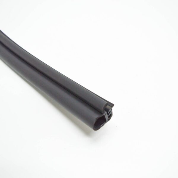 AUDI A3 8P Bonnet Water Box Rubber Seal 8P0823723B ORIGINAL - Image 4