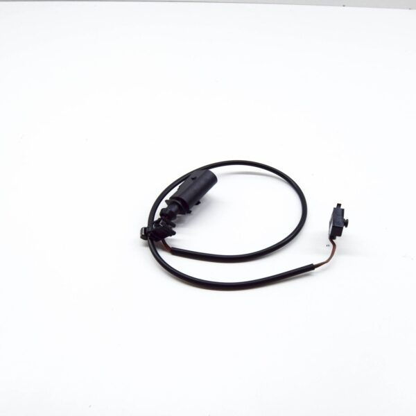 AUDI A3 Sportback 8P Front Hood Contact Switch 8P0953236A ORIGINAL - Image 2