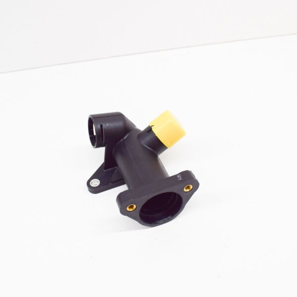 AUDI A6 C5 Coolant Water Flange 058121132C 1.8 Petrol ORIGINAL - Image 3