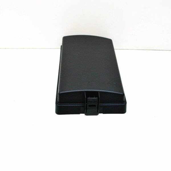 AUDI A3 8V Fuse Box Cover 5Q0937132C ORIGINAL - Image 2