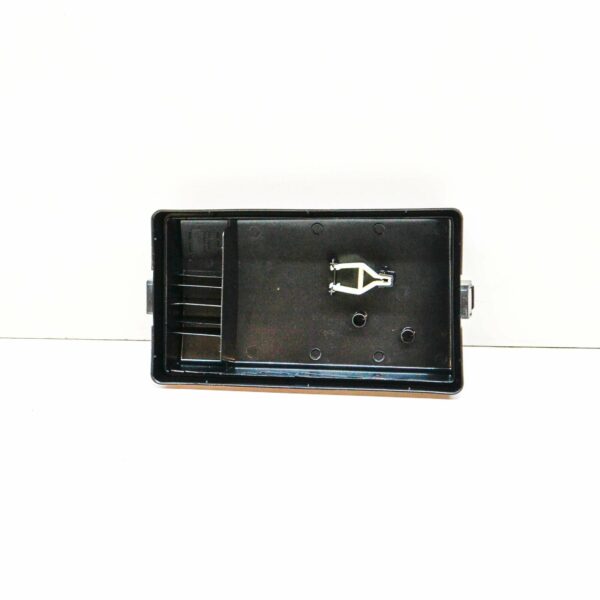 AUDI A3 8V Fuse Box Cover 5Q0937132C ORIGINAL - Image 5