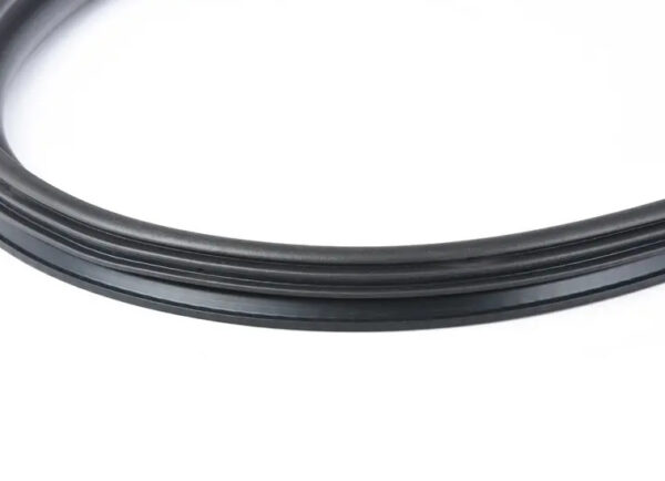 AUDI Q5 8R Rear Door Sealing Rubber 8R0833721G ORIGINAL - Image 2