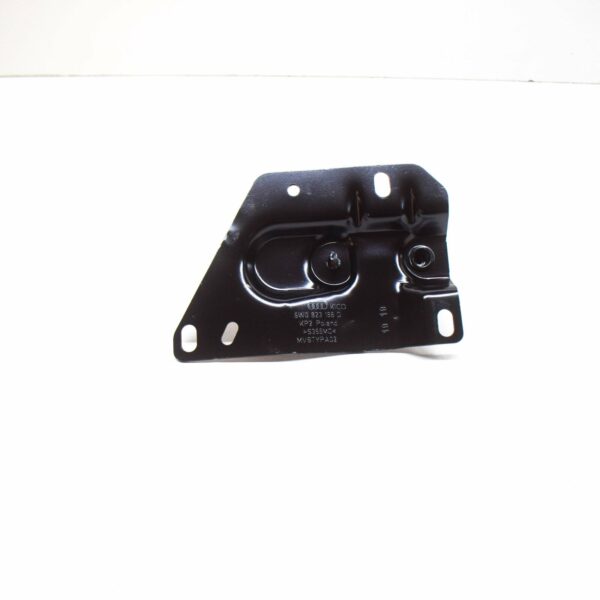 AUDI A4 B9 Front Hood Right Safety Latch Striker Plate 8W0823186D ORIGINAL - Image 2