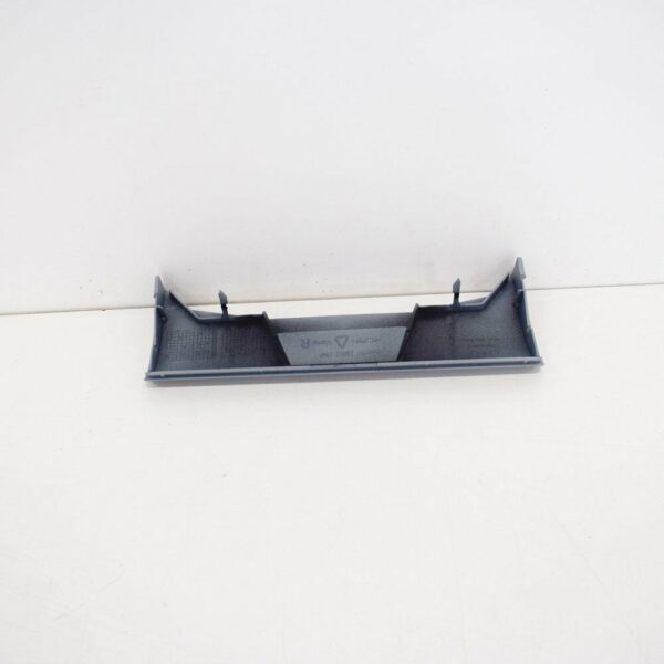 Audi A7 4G Front Right End Cap 4G8853446GRU ORIGINAL - Image 4