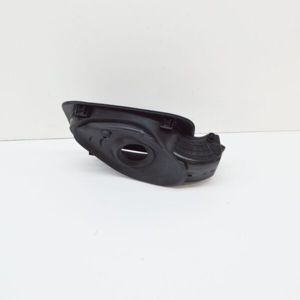 AUDI Q3 8U Rear Fuel Filler Housing 8U0809906C ORIGINAL - Image 4