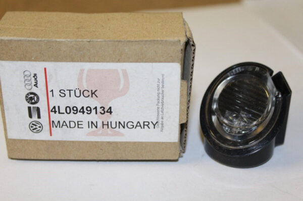 AUDI Q5 8R Front Right Mirror Peripheral Light 4L0949134 ORIGINAL