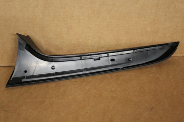 AUDI A4 Avant B9 Rear Right Boot Spoiler 8W9854872B5FQ ORIGINAL - Image 2