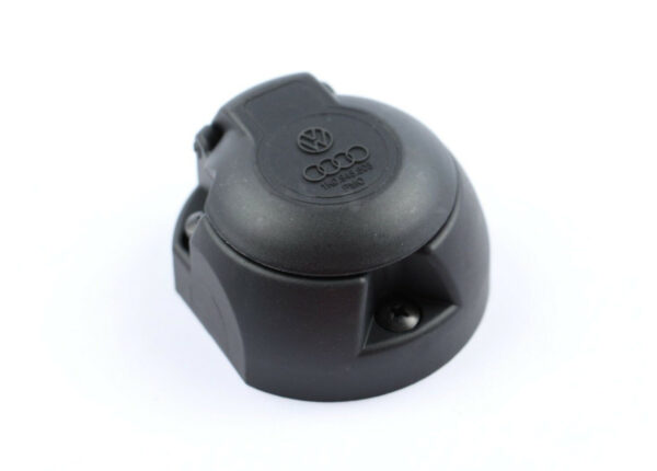 AUDI Q2 GA Trailer Towing Socket Housing 1K0945505 ORIGINAL