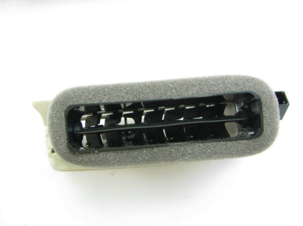 AUDI Q7 4M Rear Right A/C Air Vent 4G0819210G DJ4 4G0819210GDJ4 ORIGINAL - Image 2