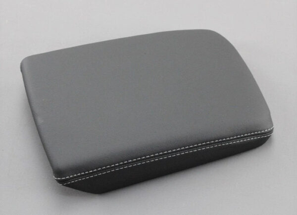 AUDI A5 F5 Centre Console Armrest 8W0864207F GKU 8W0864207FGKU ORIGINAL - Image 2