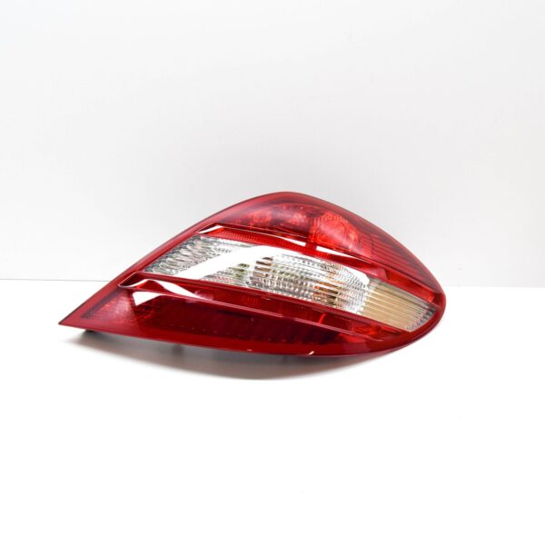 NEW MERCEDES-BENZ SLK R171 REAR RIGHT TAIL LAMP A1718200264 ORIGINAL