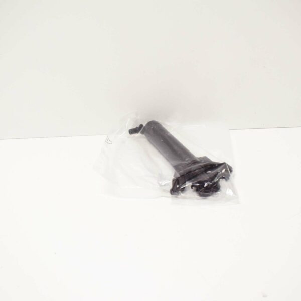 NEW AUDI A3 8V RIGHT HEADLIGHT WASHER PUMP 8V0955102B