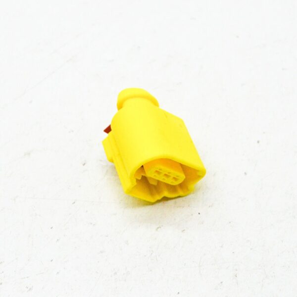 NEW VOLKSWAGEN ARTEON 3H7 3PIN FLAT CONTACT HOUSING 8V0973703 ORIGINAL