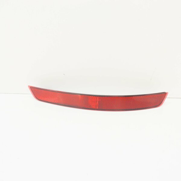 NEW AUDI A3 8V REAR LIGHT REFLECTOR RIGHT 8V4945106 ORIGINAL