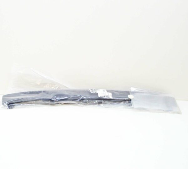NEW AUDI A3 8P FRONT BUMPER CENTRE LOWER SPOILER 8P0807110D1RR