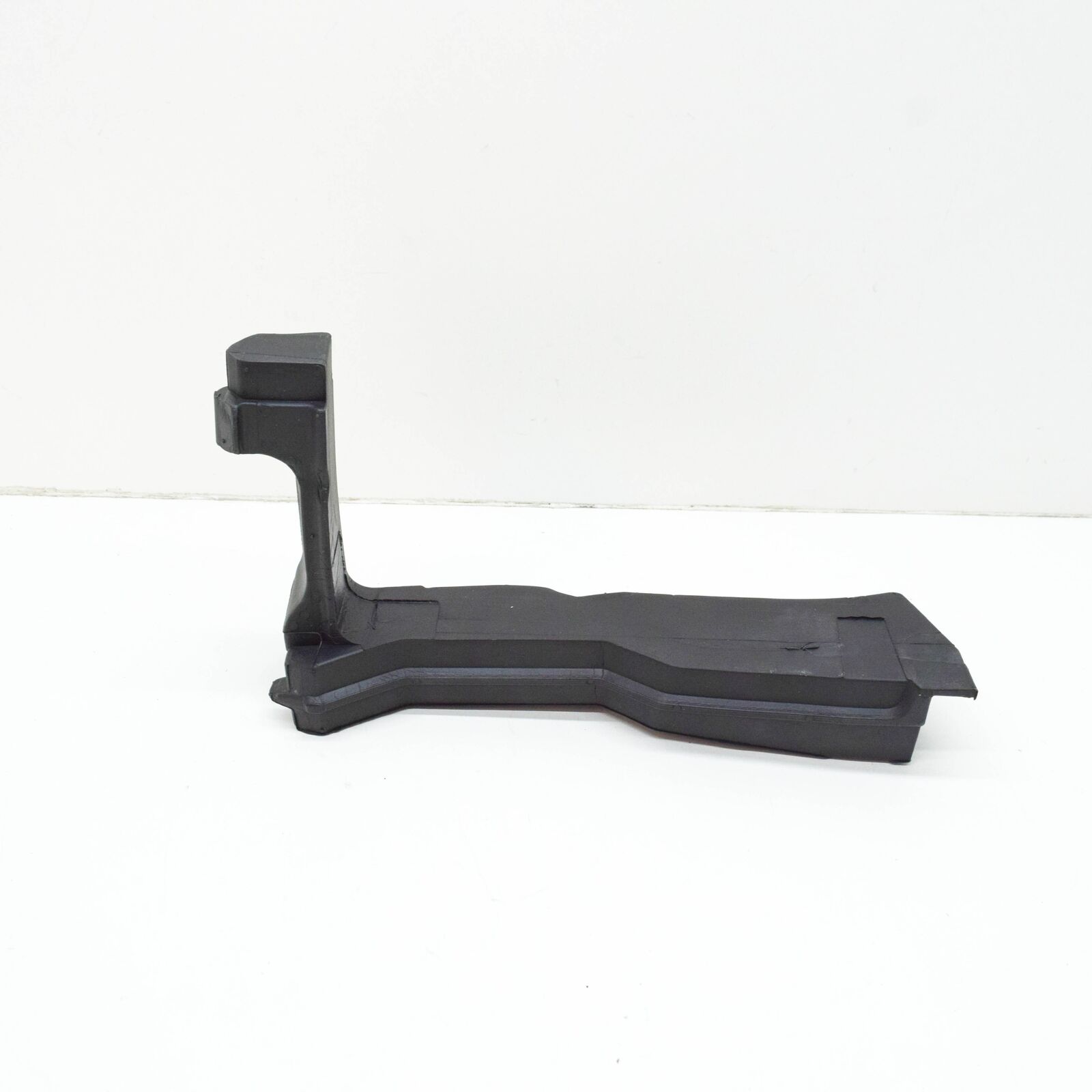 NEW AUDI A5 8T3 FRONT RIGHT HOOD SEAL 8T0823722H ORIGINAL 1 NEW AUDI A5 8T3 FRONT RIGHT HOOD SEAL 8T0823722H ORIGINAL