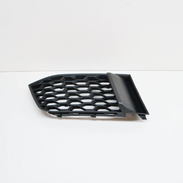 NEW AUDI TT FV MK3 FRONT BUMPER RIGHT AIR GUIDE GRILLE 8S0807682H9B9
