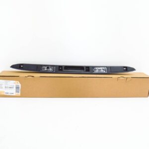 NEW BMW X5 E53 TRUNK LID GRIP WITH KEY BUTTON 51137170840 ORIGINAL