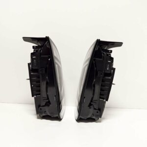 NEW VOLKSWAGEN UP REAR LEFT RIGHT TAILIGHT SET 1S0945095H 1S0945096H