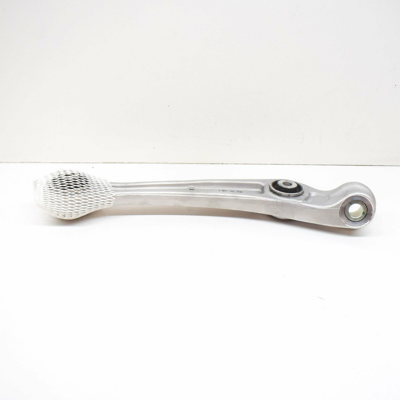 NEW AUDI A4 B8 FRONT RIGHT FRONT WISHBONE LINK 8K0407152F ORIGINAL 1 NEW AUDI A4 B8 FRONT RIGHT FRONT WISHBONE LINK 8K0407152F ORIGINAL