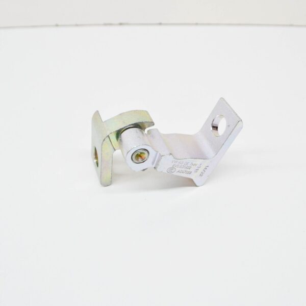 NEW AUDI A3 8V FRONT RIGHT DOOR HINGE 8V0831402