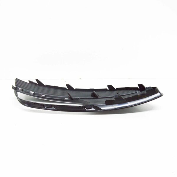 NEW AUDI A3 8PA FRONT BUMPER RIGHT SIDE GRILLE 8V3807682A 9B9