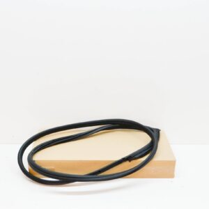 NEW BMW 1 E81 FRONT LEFT DOOR WEATHERSTRIP SEAL 51767054027 ORIGINAL
