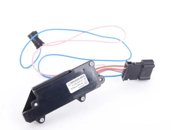 NEW MB SLR R199 ENGINE STARTER BUTTON CONTROL UNIT A1995450132 ORIGINAL