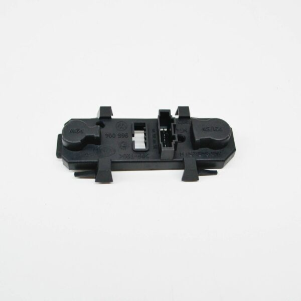 NEW VW SHARAN 7M8, 7M9, 7M6 REAR RIGHT OUTER BULB HOLDER 7M3945258B ORIGINAL