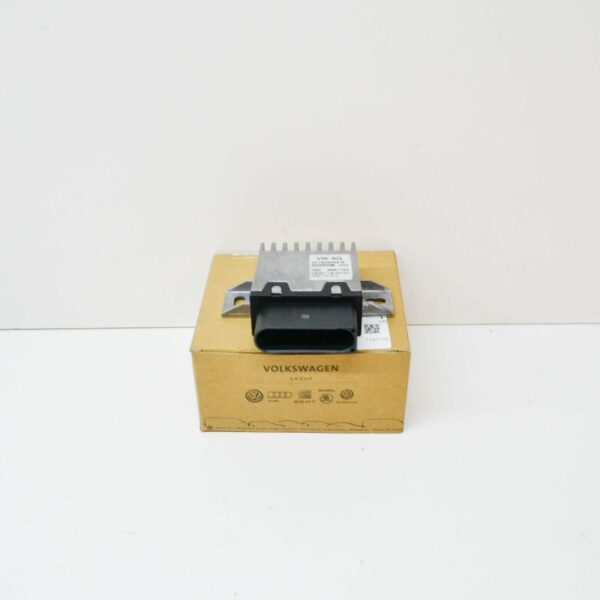 NEW AUDI Q7 4L FUEL PUMP CONTROL UNIT 4F1906093B ORIGINAL
