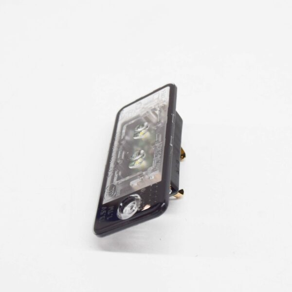 NEW AUDI Q7 4L LICENSE PLATE LED LIGHT 4H0943021