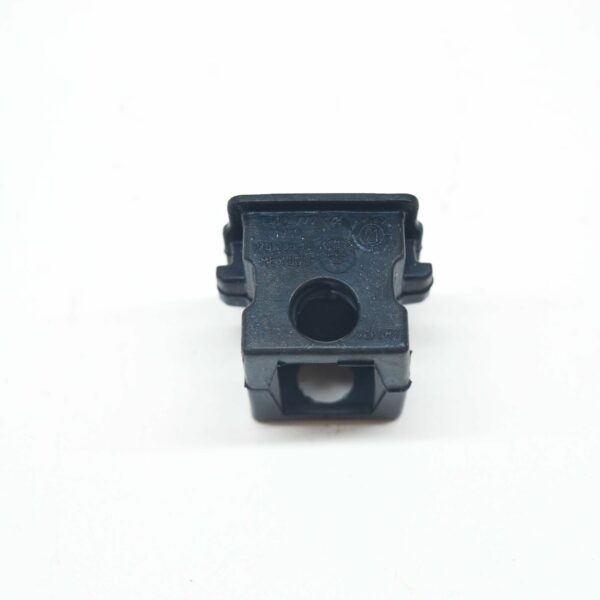 NEW BMW X3 G01 COOLANT RADIATOR MODULE BUSHING 17118642777 ORIGINAL