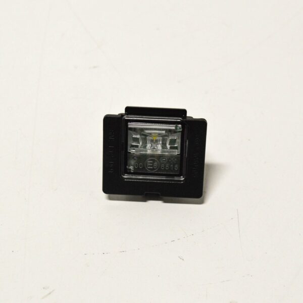 NEW MB VITO W447 LICENSE NUMBER PLATE LIGHT A0999068400 ORIGINAL