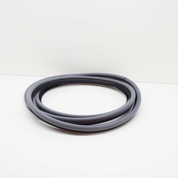 NEW MERCEDES-BENZ G W463 FRONT DOOR SEAL A46372711307098 ORIGINAL