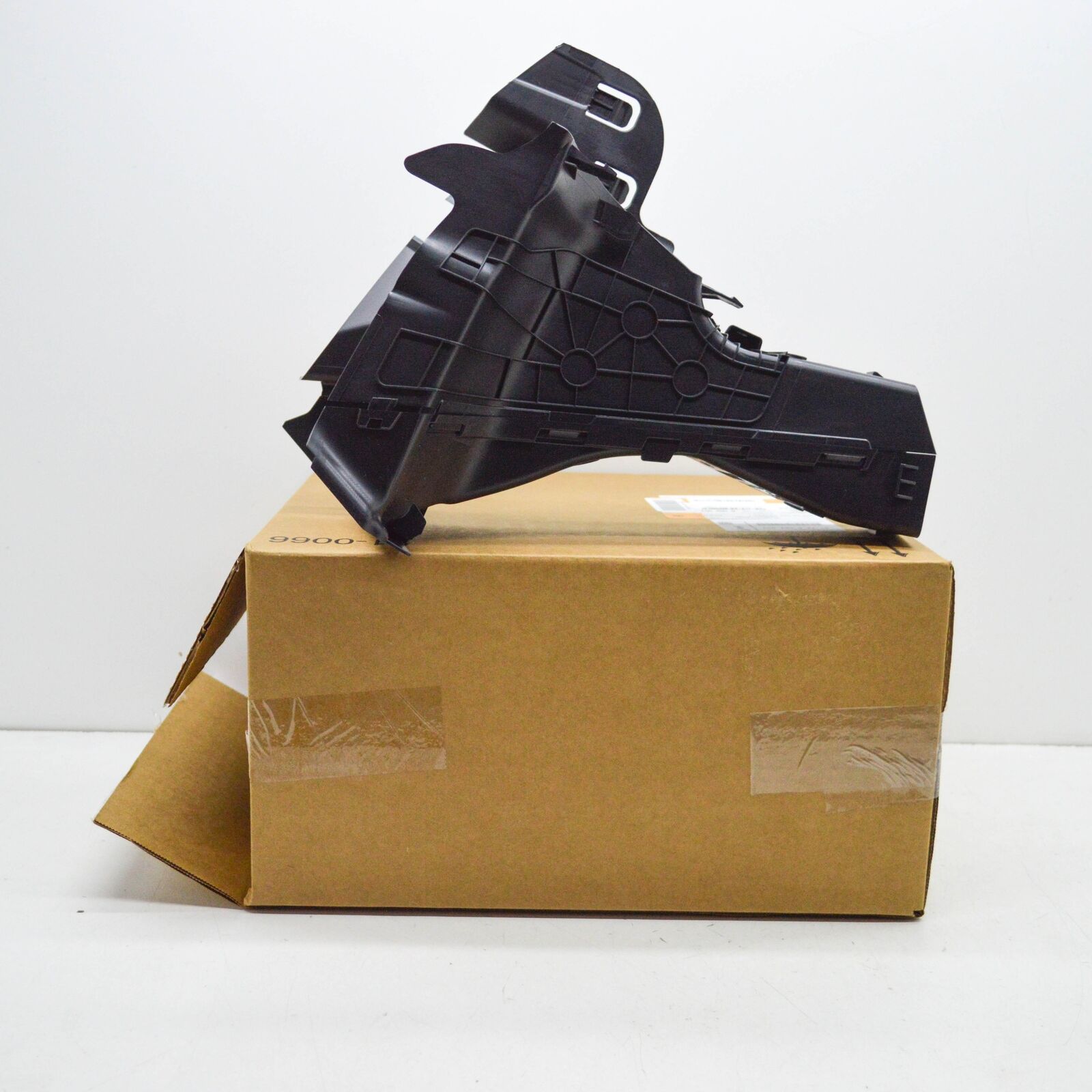 NEW BMW X3 M F97 FRONT LEFT BRAKE AIR DUCT 51748082957 ORIGINAL 1 NEW BMW X3 M F97 FRONT LEFT BRAKE AIR DUCT 51748082957 ORIGINAL