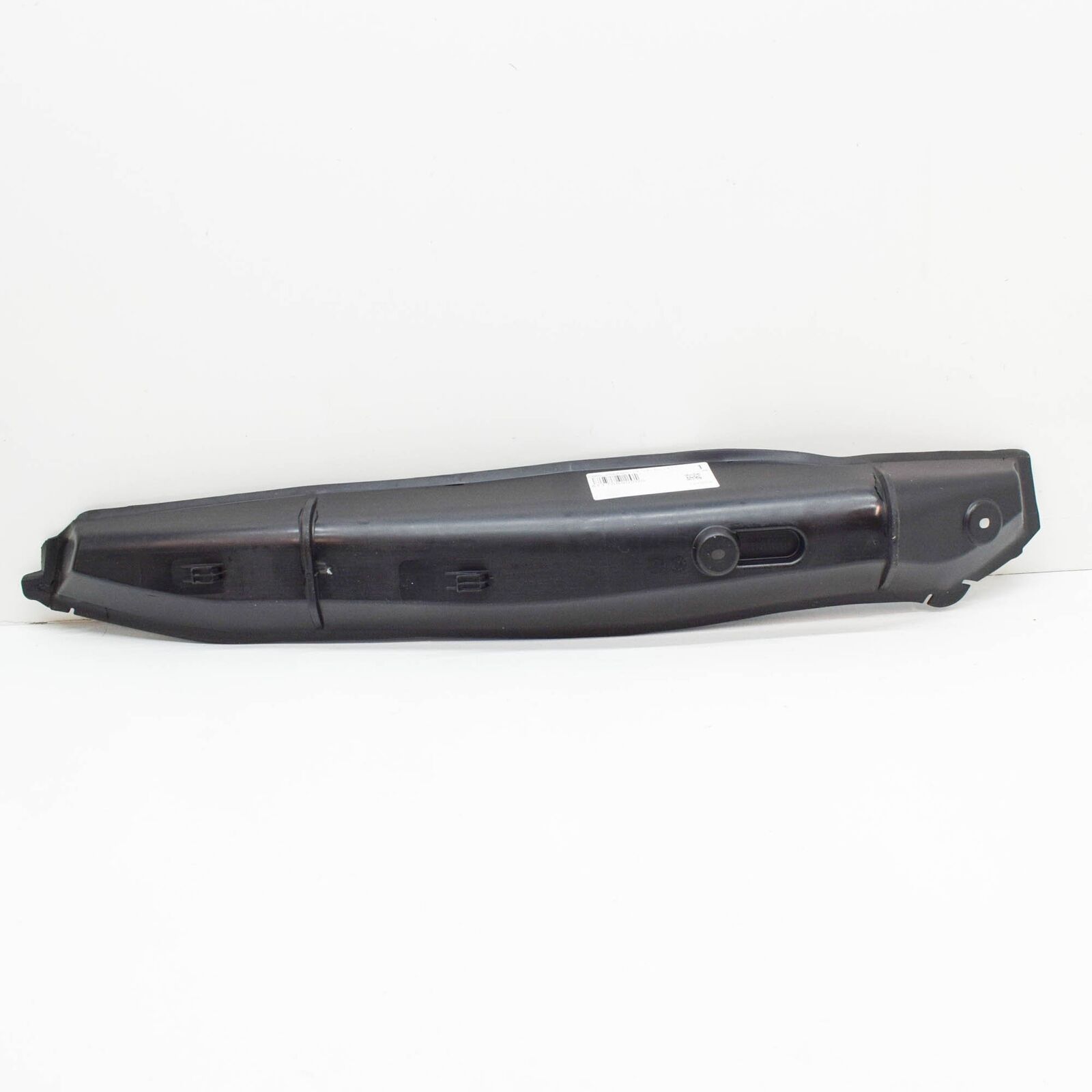 NEW MERCEDES-BENZ CLA C117 FRONT LEFT FENDER GAP COVER A1178890000 ORIGINAL 1 NEW MERCEDES-BENZ CLA C117 FRONT LEFT FENDER GAP COVER A1178890000 ORIGINAL