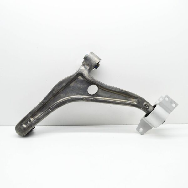NEW MERCEDES-BENZ GLA H247 FRONT RIGHT LOWER CONTROL ARM A2473308401