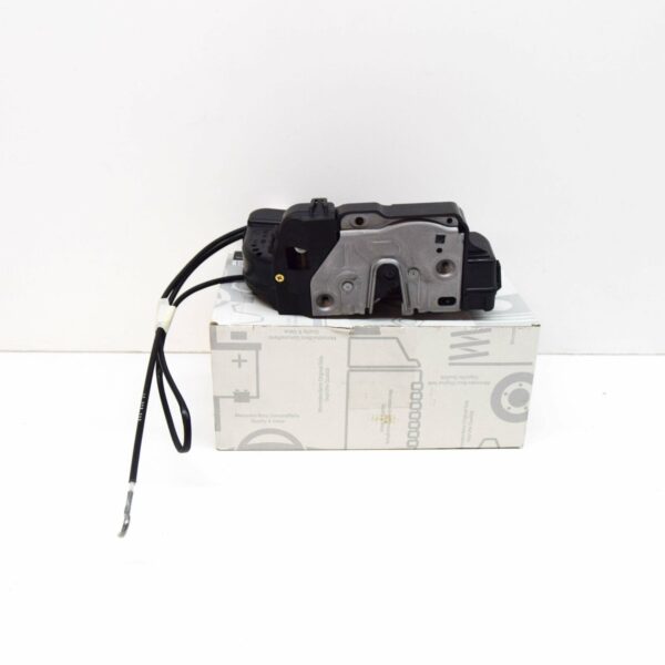 NEW MERCEDES-BENZ E-CLASS W211 REAR LEFT DOOR LOCK A2117300735
