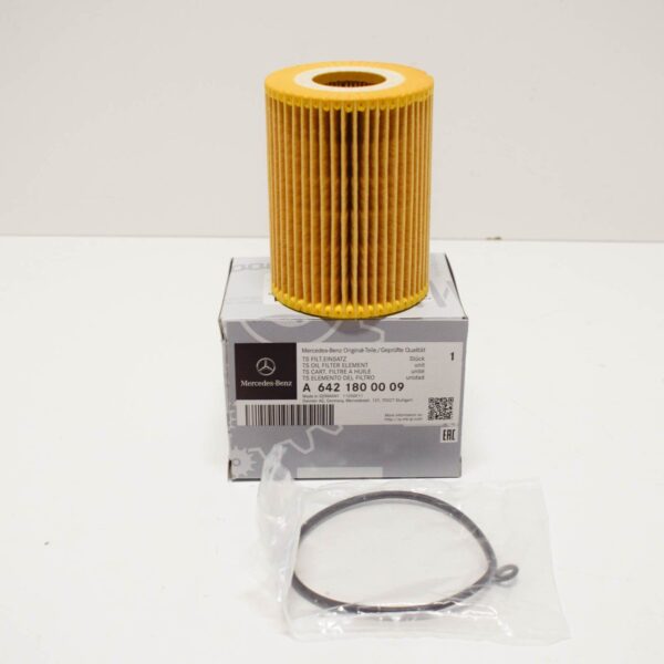 NEW MERCEDES BENZ E CLASS W212 FUEL FILTER DIESEL A6421800009 ORIGINAL